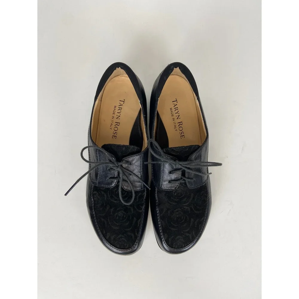 Taryn Rose Black Floral Embossed Suede Oxfords Lace Up Shoes 7.5 M Vamp Italy